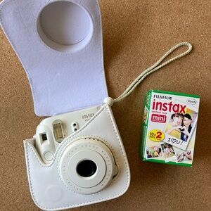 Instax camera + film + case